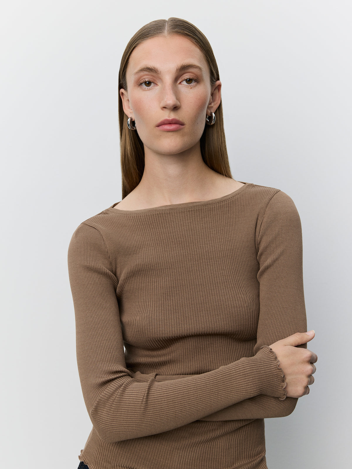 Sofie Schnoor WOMEN IRISASW LANGÆRMET T-SHIRT T-shirt lang ærmet 9099 Middle Brown