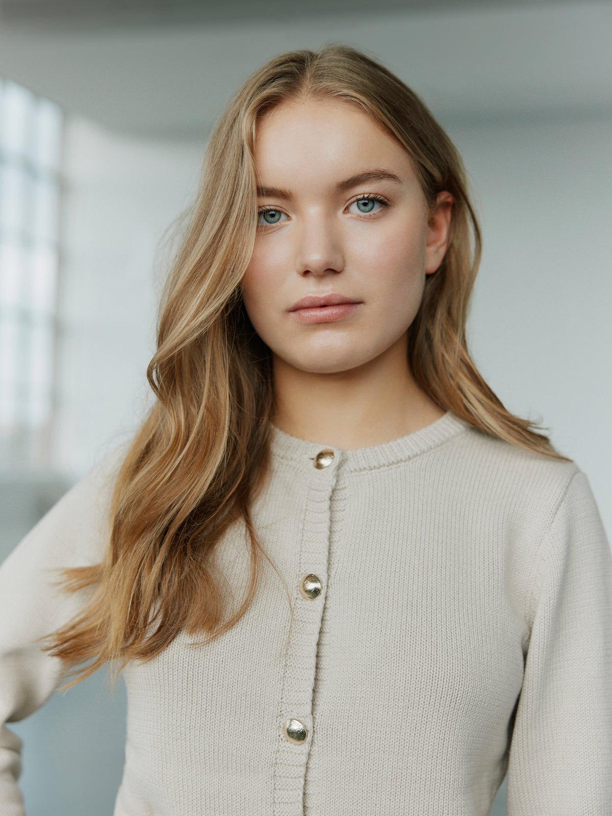 Sofie Schnoor YOUNG KYRASY CARDIGAN Cardigan 7105 Light Sand