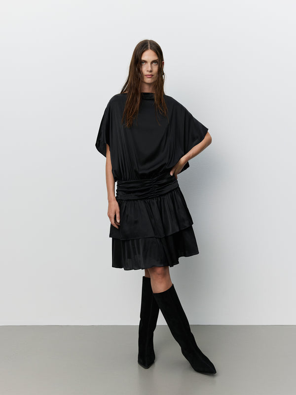 ICON 017 - EMBERSW SEIDENKLEID