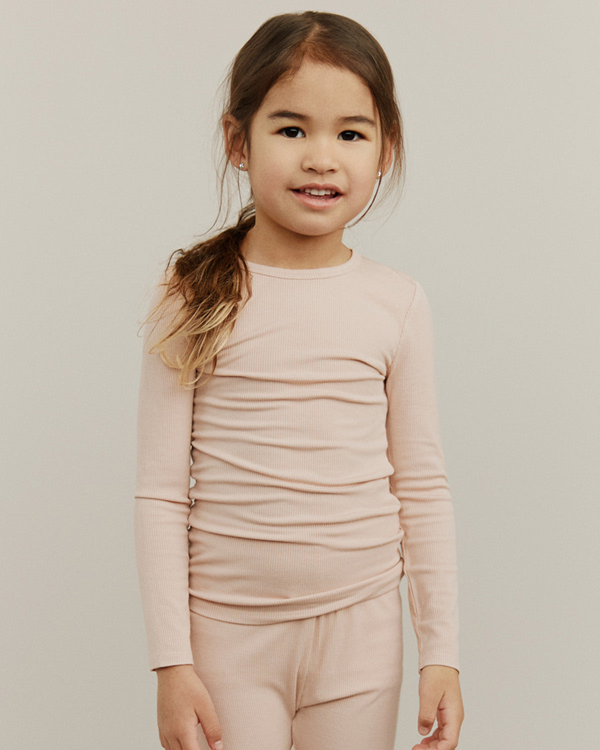 Sofie Schnoor KIDS PETRICIASK T-SHIRT LANGÆRMET T-shirt lang ærmet 4068 Light rose
