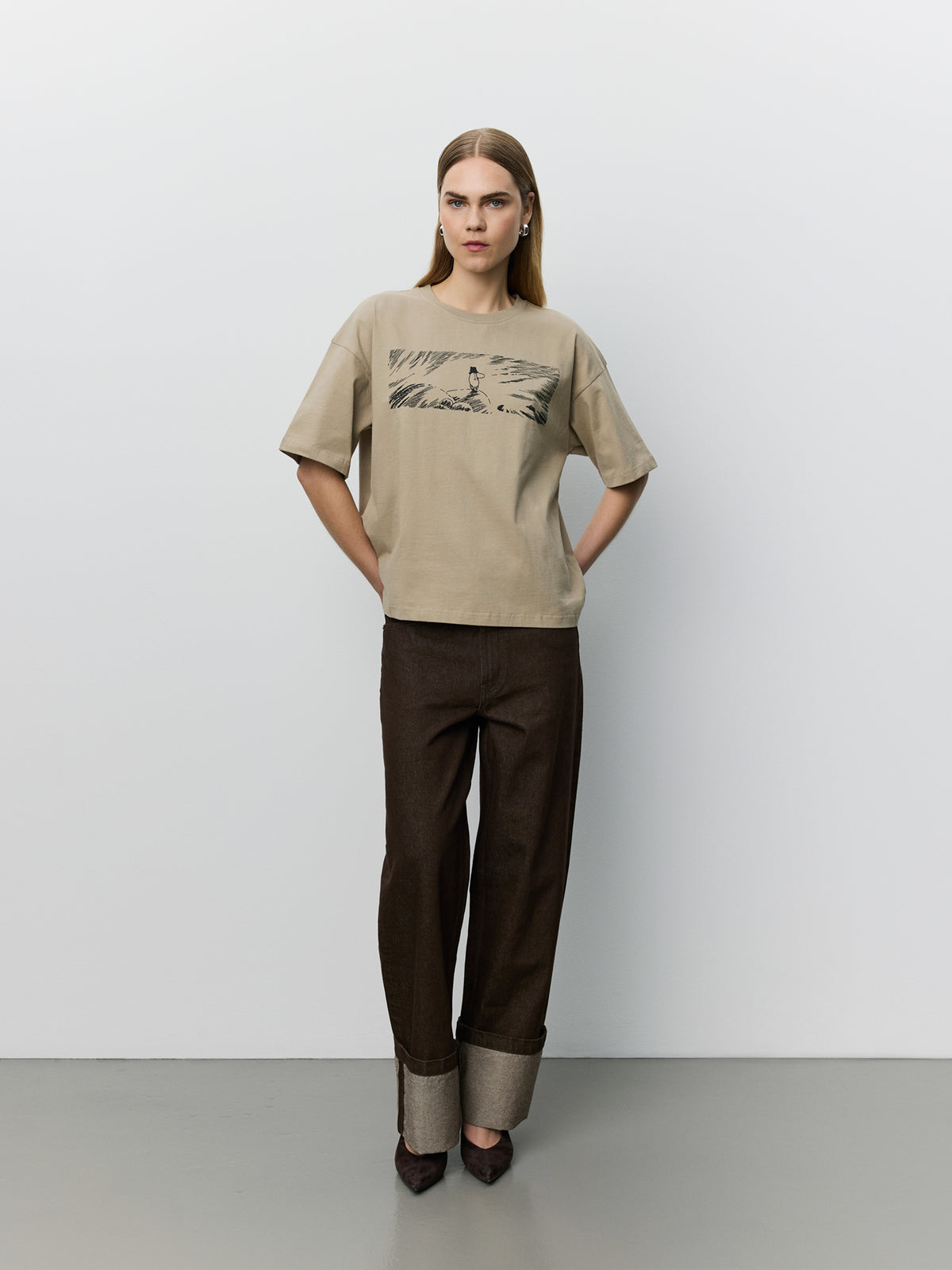 Sofie Schnoor WOMEN VERASW MOOMIN BOXY T-SHIRT T-shirt 7001 Sand
