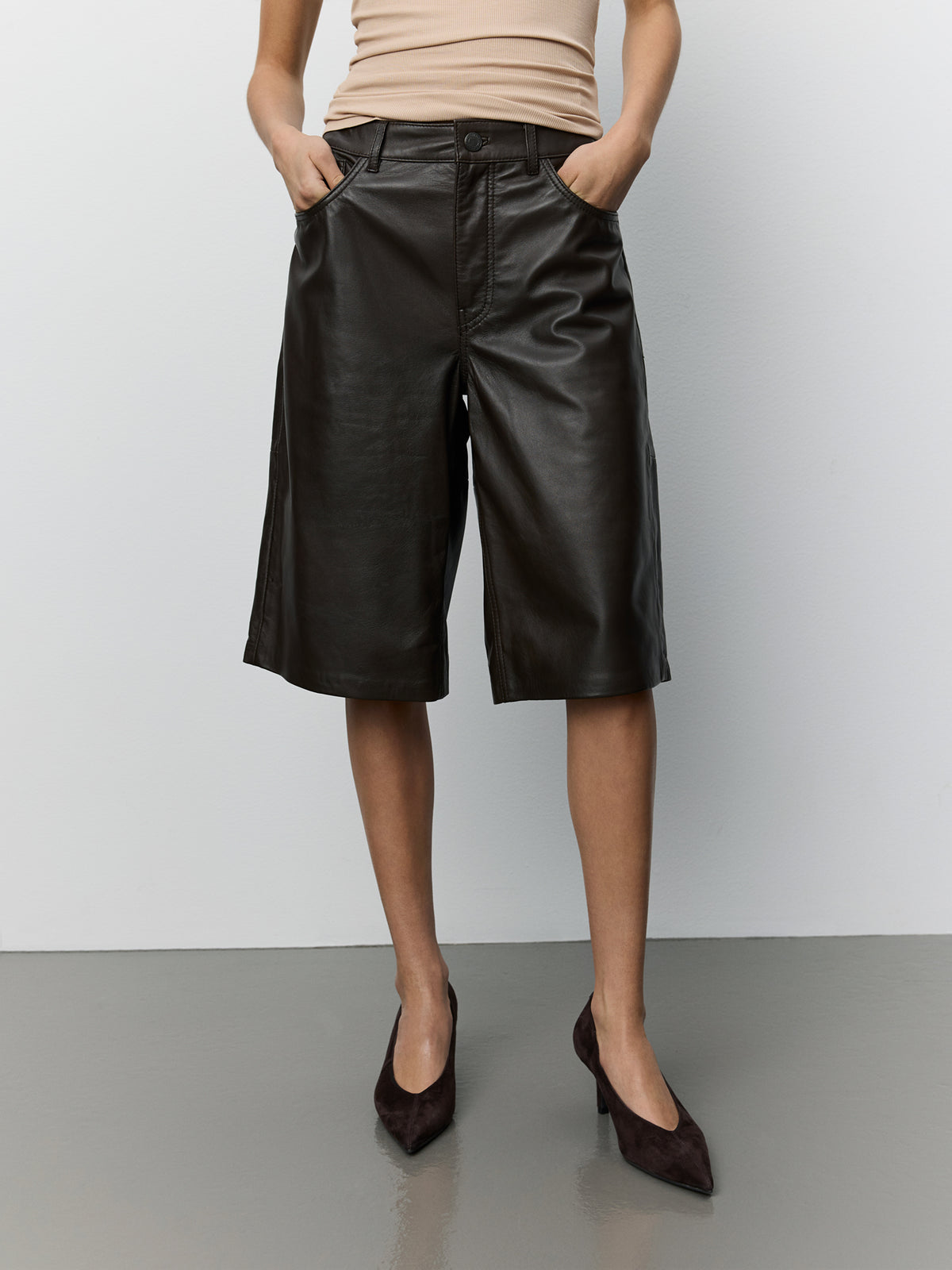 Sofie Schnoor WOMEN VOKESW LÆDERSHORTS Shorts 7025 Dark brown