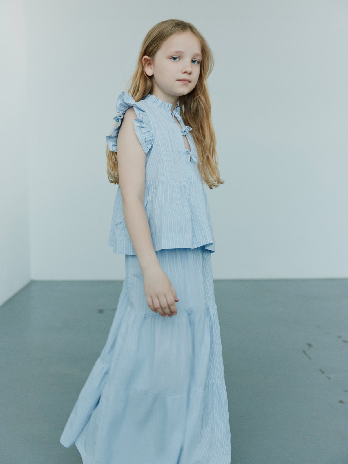 Sofie Schnoor YOUNG VIVISY NEDERDEL Nederdel 5094 Light Blue striped